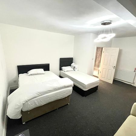 Pc Home Room B Хайд Экстерьер фото