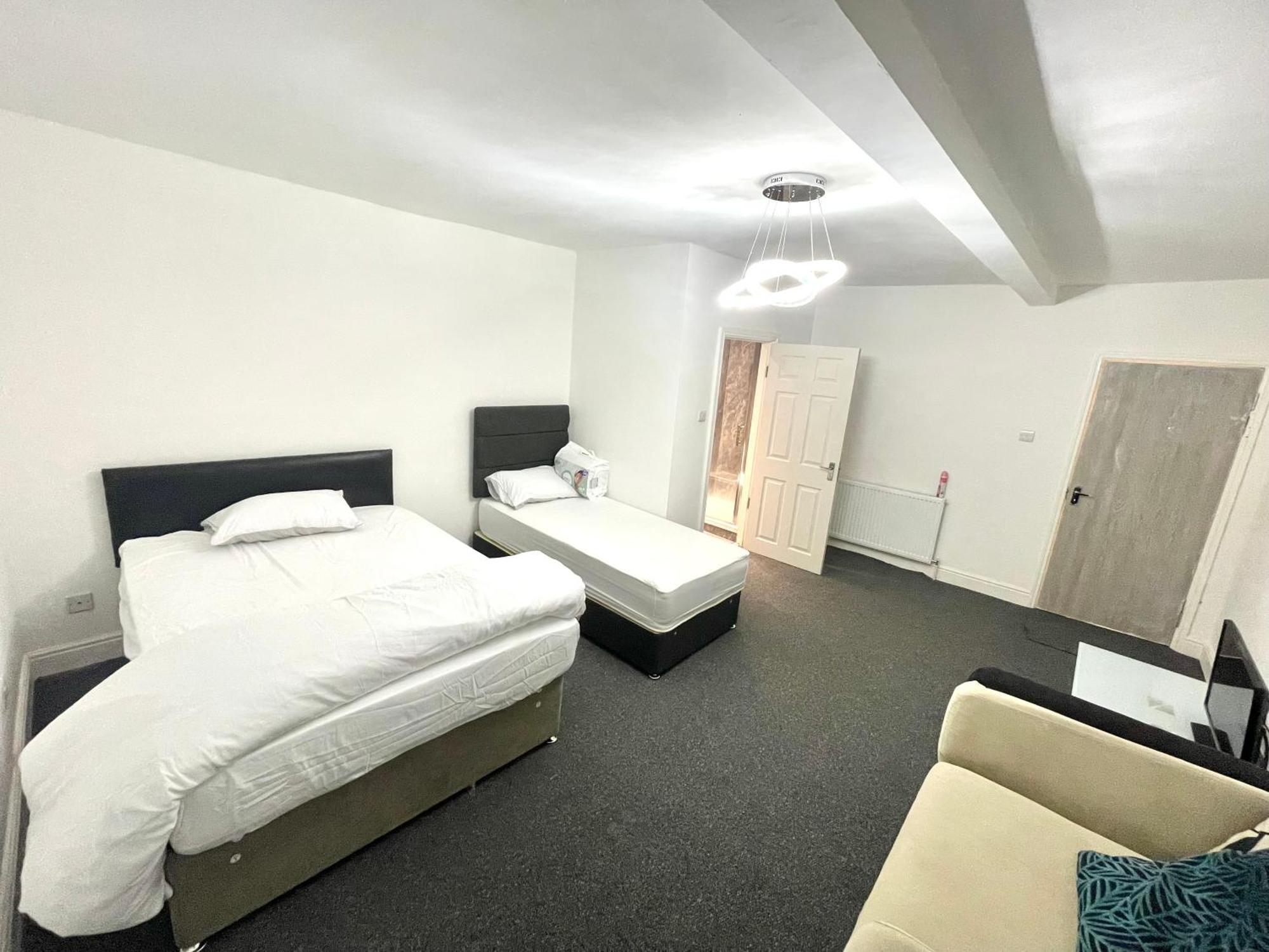 Pc Home Room B Хайд Экстерьер фото